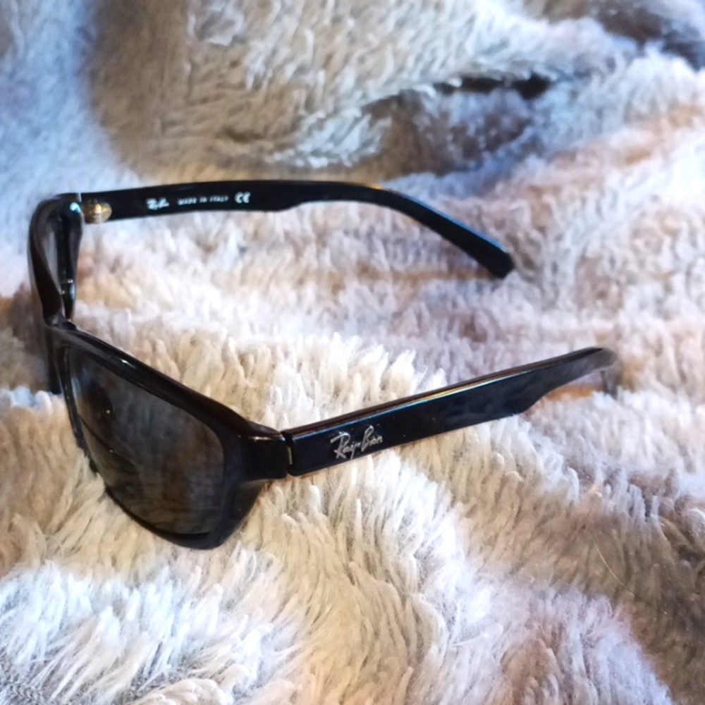 RAY-BAN RB2117 901 3N Vintage Wrap Around Sunglasses OS